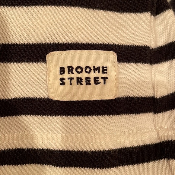 Kate Spade boat neck striped shirt. 3/4 length sleeves with ruffled back hem. L. - Picture 7 of 9